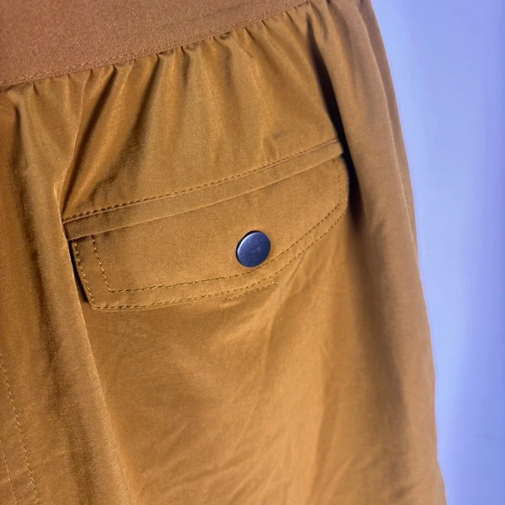 Athleta Mustard Yellow Utility Skirt Size 6 Elastic Waist Cargo Pockets Travel